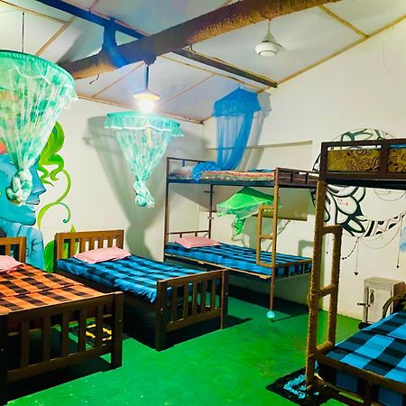 Reggae Paradise Hostel 시기리야 외부 사진